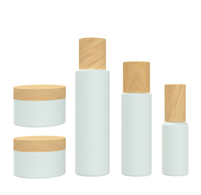 24/415 White 140ml 55g Plastic Cosmetic Bottles Container With Lids